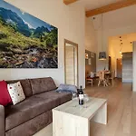 Apartment Apart33 2-14 *