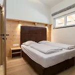 Apart33 2-14 Apartment *