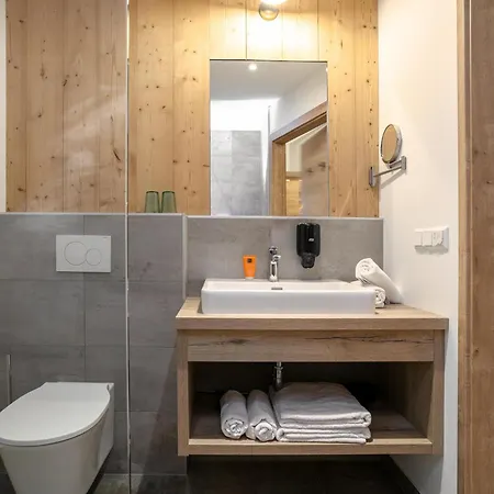 아파트 Apart33 2-14 하우스 임 엔슈탈