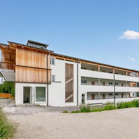 Apart33 2-14 아파트 하우스 임 엔슈탈