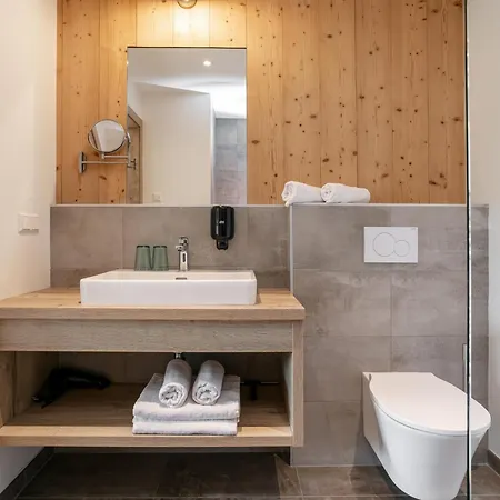Apartment Apart33 2-14 *