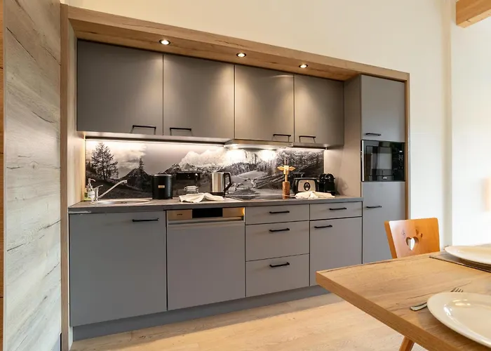 Apart33 2-14 * 恩斯塔尔豪斯