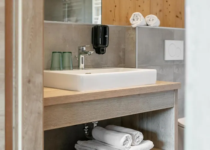 Apart33 2-14 公寓 *